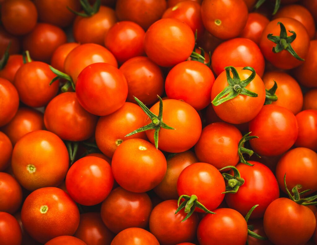 easy cherry tomato recipes served fresh on a plate